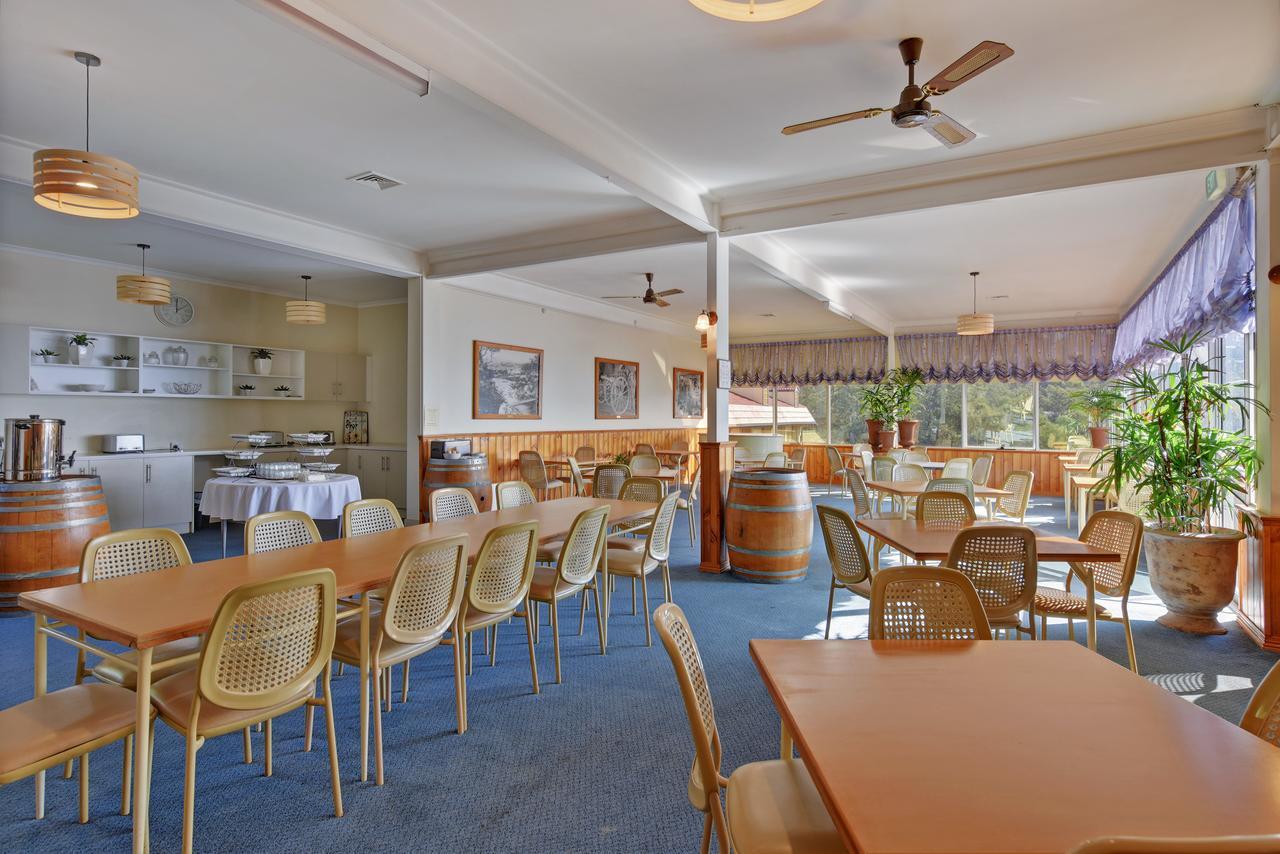 Village Family Motor Inn Launceston Bagian luar foto