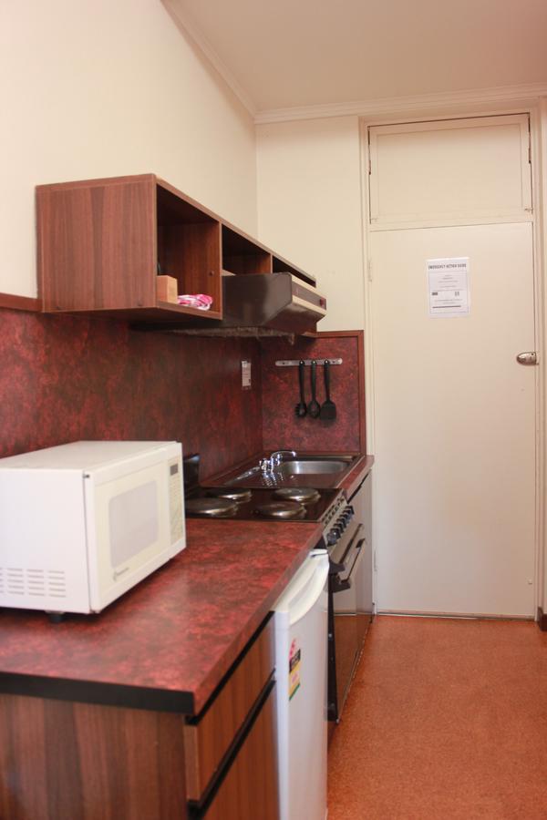 Village Family Motor Inn Launceston Bagian luar foto