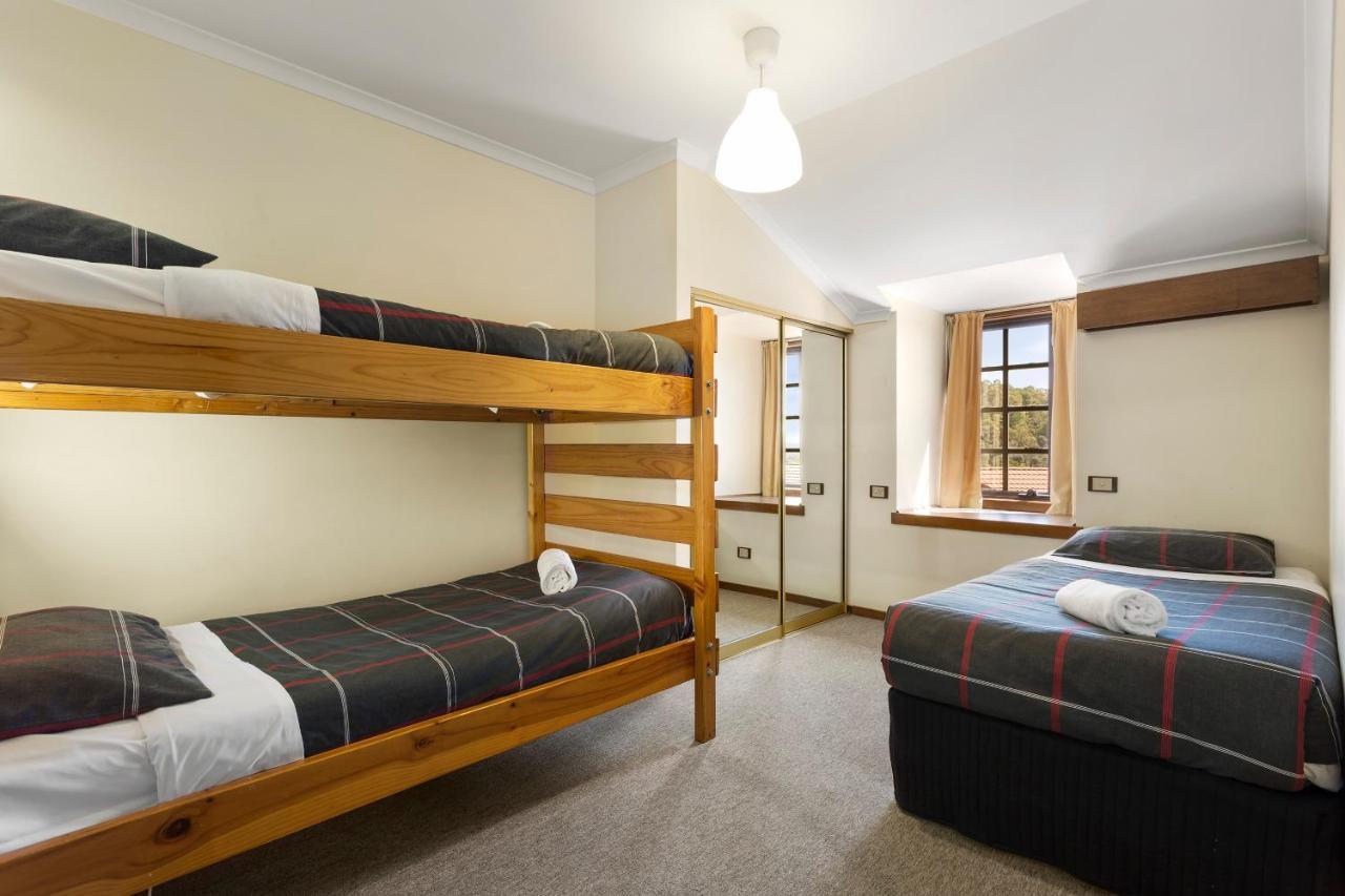 Village Family Motor Inn Launceston Bagian luar foto